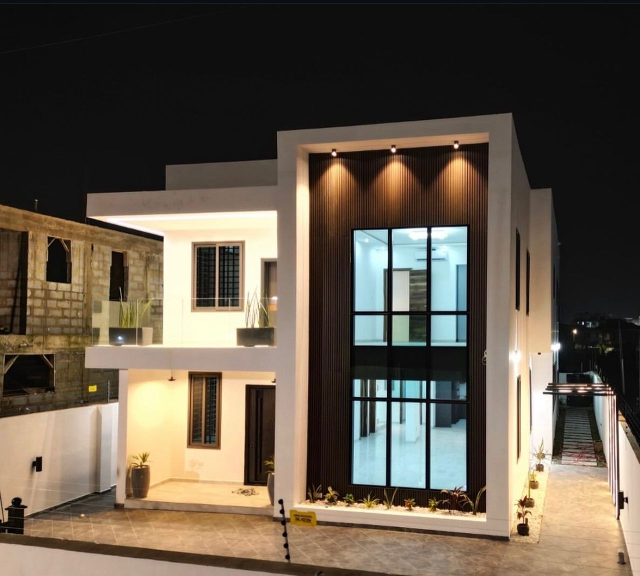 4 bedroom en-suit