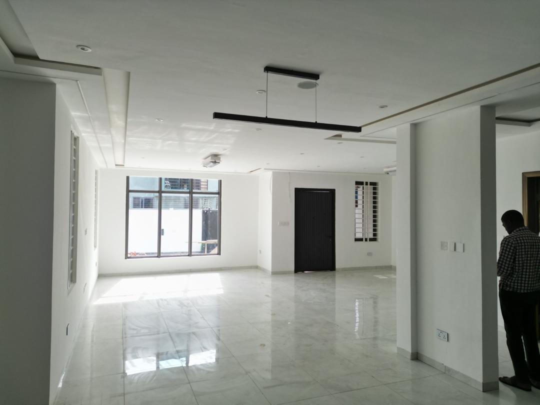 4 bedroom en-suit